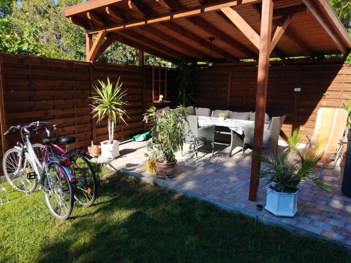 Villa Terrazza Balatongyörök エクステリア 写真
