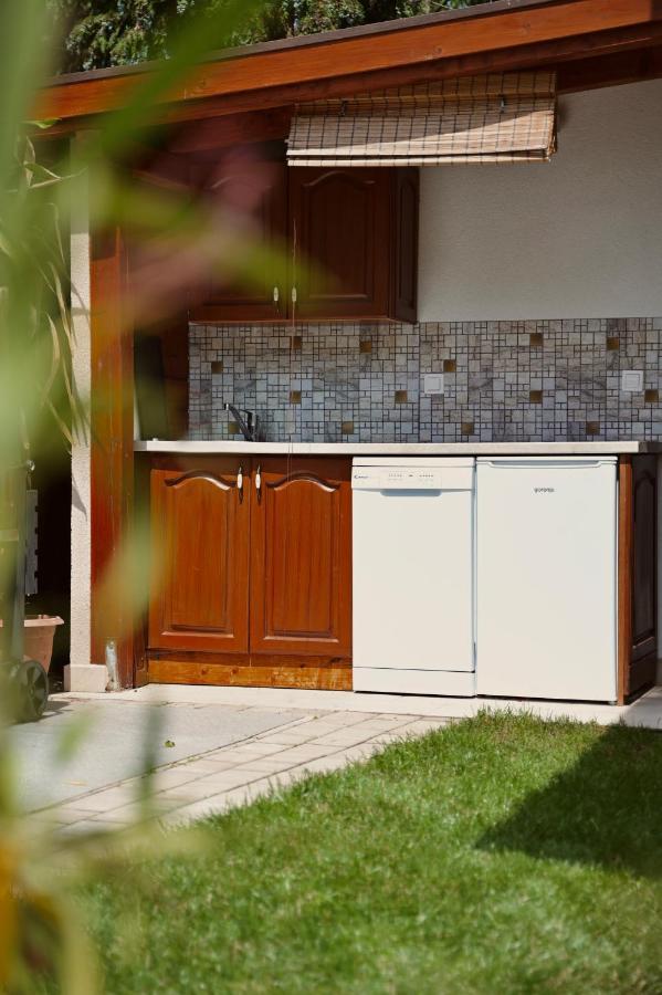 Villa Terrazza Balatongyörök エクステリア 写真